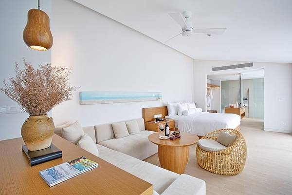 Hồ bơi Naman Retreat Đà Nẵng