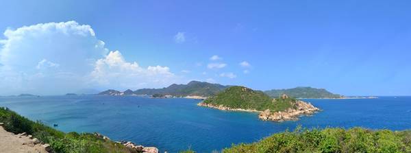 Vịnh Cam Ranh.