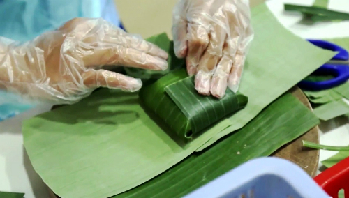 Đặc sản nem Lai Vung miền sông nước