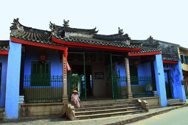 Những ngôi nhà và đền chùa sắc màu tại phố cổ Hội An