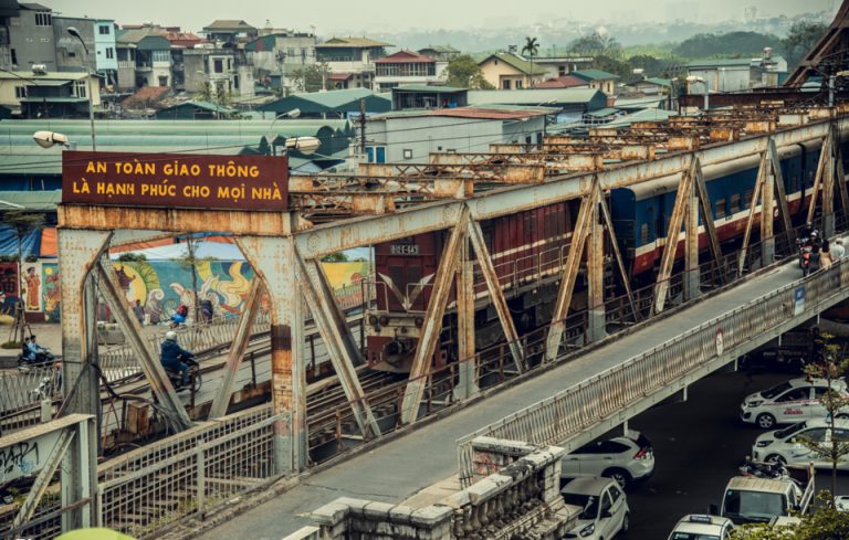 Ngắm hoàng hôn cầu Long Biên Hà Nội