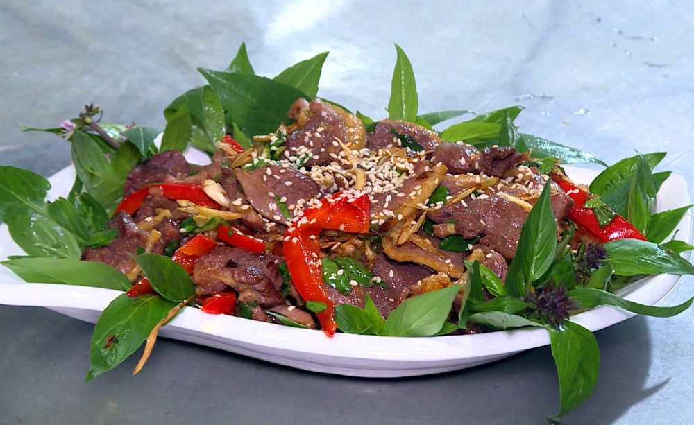 Món ngan đen xào lăn thơm ngon. Ảnh: quangninh.gov.vn