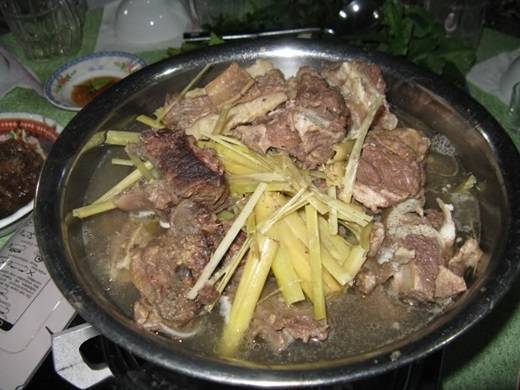 Lẩu trâu món ngon An Giang