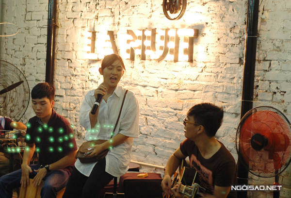 Đêm nhạc acoustic lãng mạn tại La Nuit