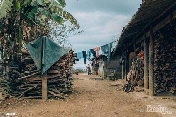 ngo-ngang-ve-dep-binh-yen-cua-vung-dat-mu-suong-y-ty-ivivu-15 ngo-ngang-ve-dep-binh-yen-cua-vung-dat-mu-suong-y-ty-ivivu-15