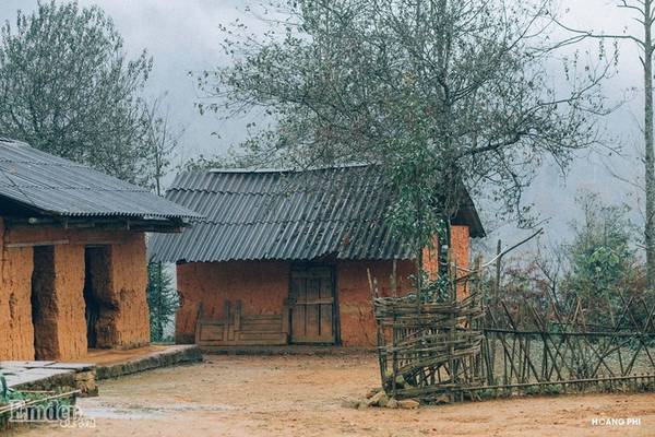 ngo-ngang-ve-dep-binh-yen-cua-vung-dat-mu-suong-y-ty-ivivu-16 ngo-ngang-ve-dep-binh-yen-cua-vung-dat-mu-suong-y-ty-ivivu-16