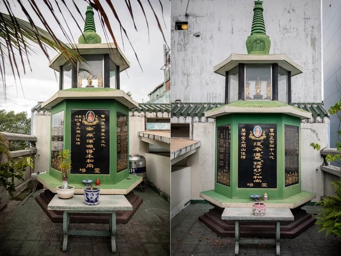 Tháp mộ thờ Hòa thượng Tăng Đức Bổn và Hòa thượng Thích Diệu Hoa tại Chùa Vạn Phật Sài Gòn