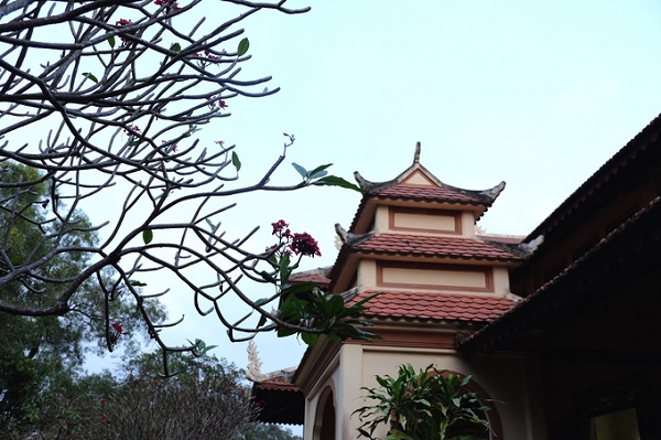 Là thành viên trong Công viên Lịch sử văn hóa dân tộc, chùa không chỉ mang tính tôn giáo, chùa còn như một công trình nghệ thuật để người dân đến chiêm bái và tham quan.