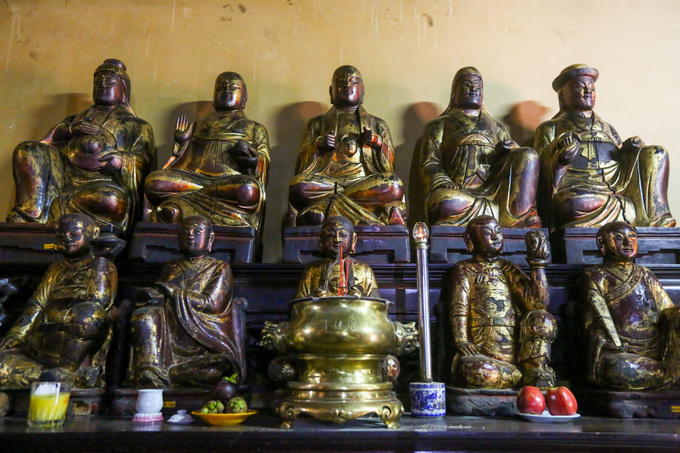 113 pho tượng cổ tại chùa Giác Lâm chủ yếu bằng gỗ