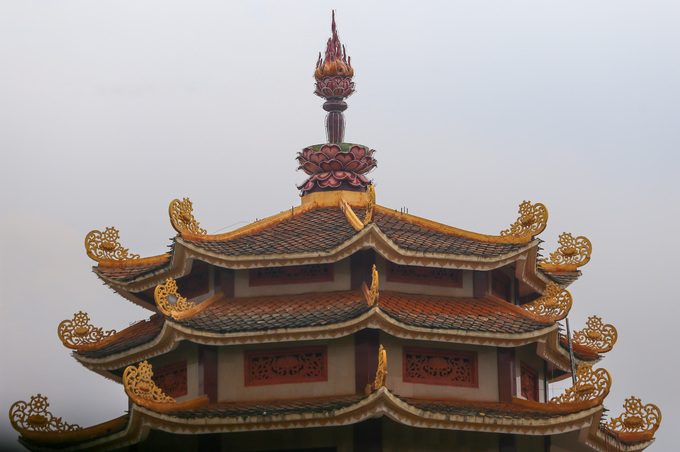Hoa văn sen tại Pháp viện Minh Đăng Quang