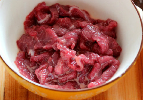 ngon-kho-cuong-bo-xao-khoai-tay-dc6a1n-gian-tai-nha-ivivu-3 ngon-kho-cuong-bo-xao-khoai-tay-dơn-gian-tai-nha-ivivu-3