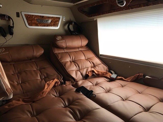 Phòng đôi Nguyễn Kim Limousine Phòng đôi Nguyễn Kim Limousine cho gia đình