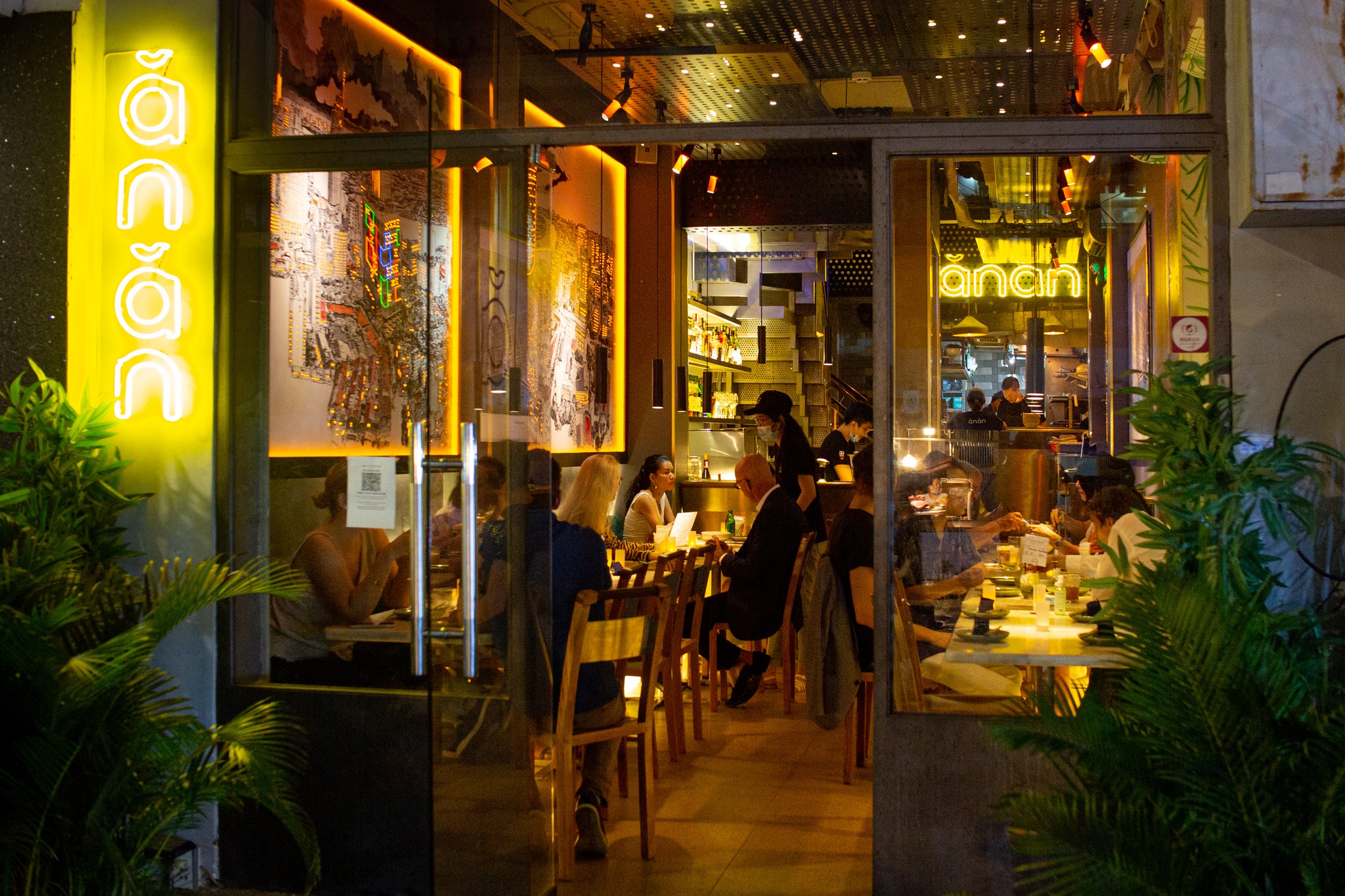 Không gian độc đáo của nhà hàng 1 sao Michelin Ănăn Saigon