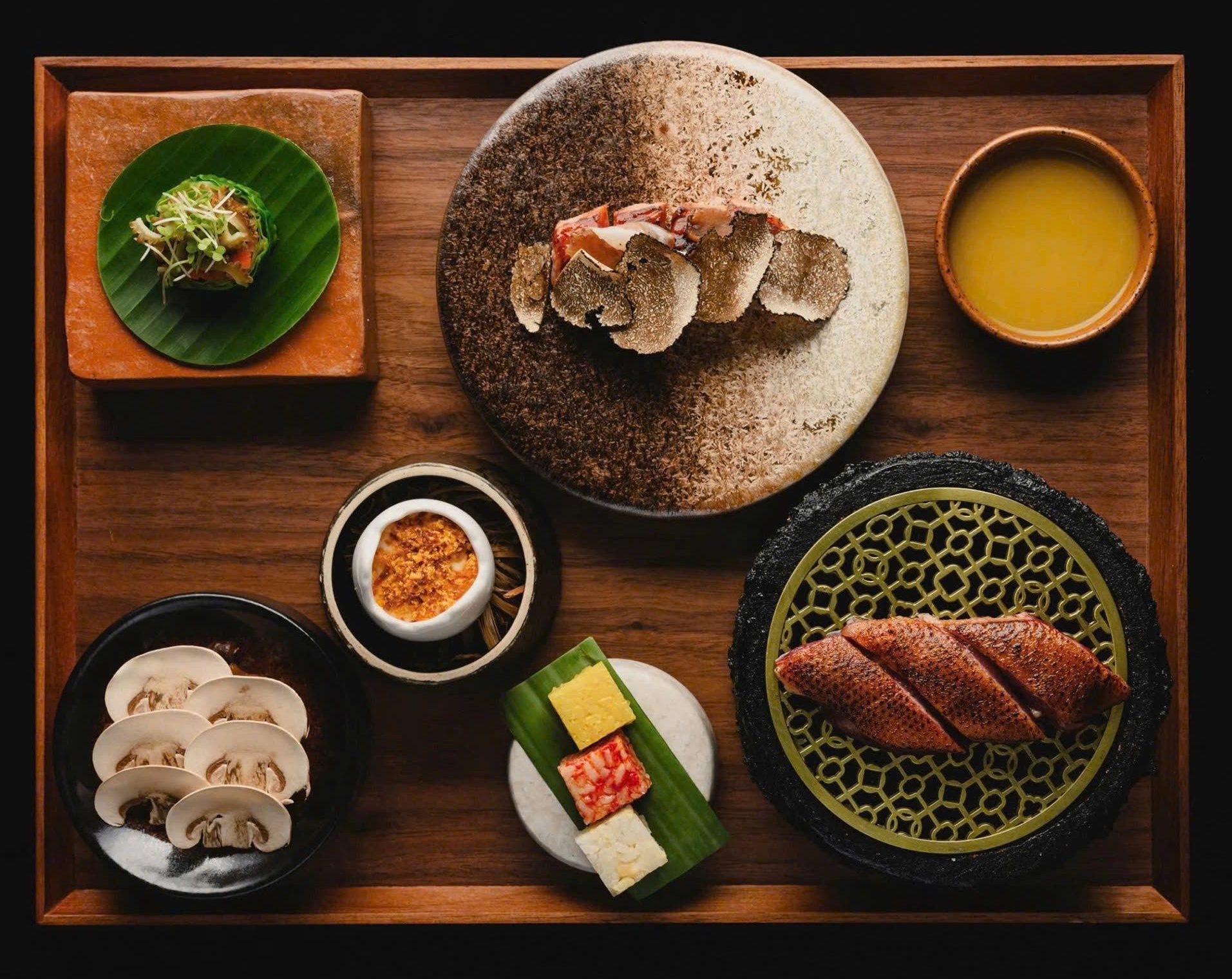 Món ăn được bày trí tinh tế tại CoCo Dining