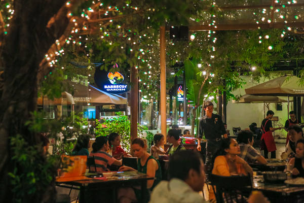 Nhà hàng Barbecue Garden Sài Gòn với không gian nướng độc đáo