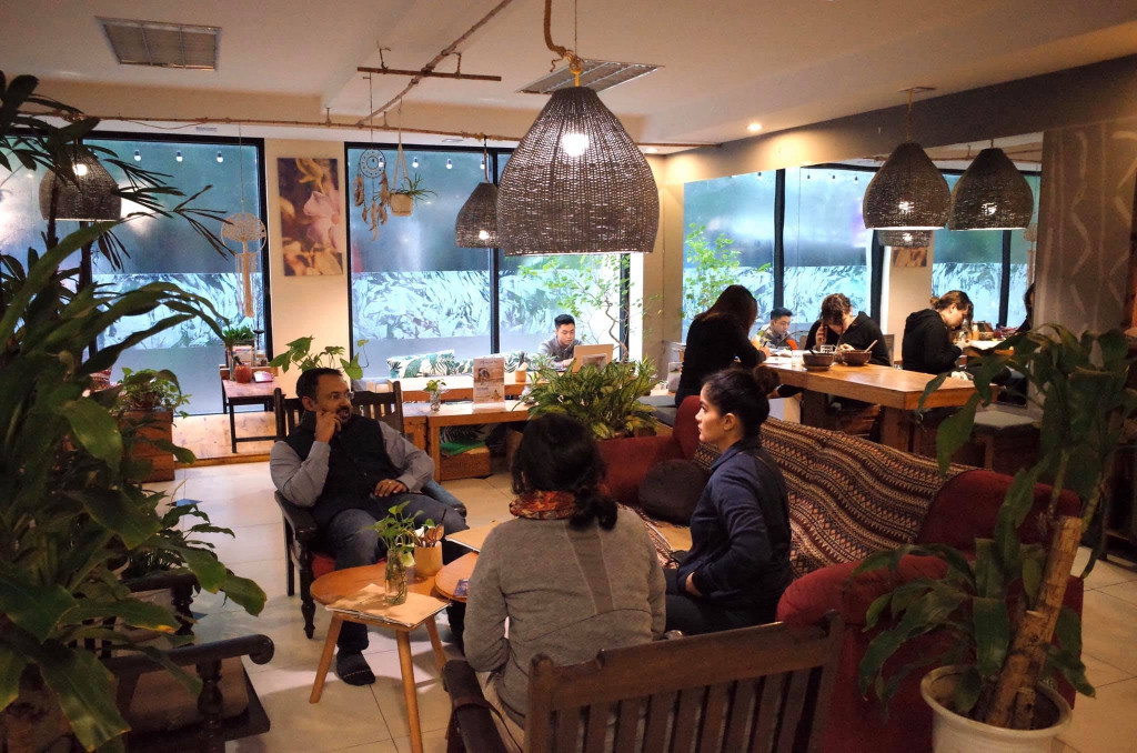Không gian nhà hàng. Ảnh: Fb Zenith Vegan restaurant & cafe