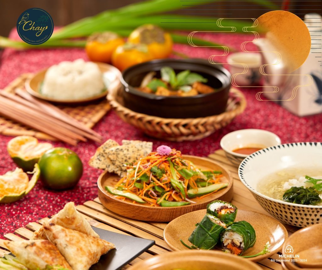 Các món gỏi chay hấp dẫn tại nhà hàng chay TPHCM Chay Garden