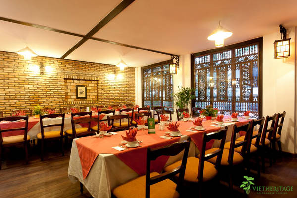 Không gian tinh tế và sang trọng tại nhà hàng Vietheritage