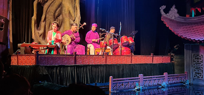 nha-hat-mua-roi-thang-long-ivivu-9