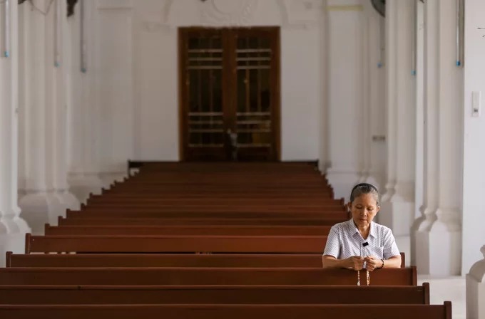 Khuôn viên Nhà thờ Chợ Quán