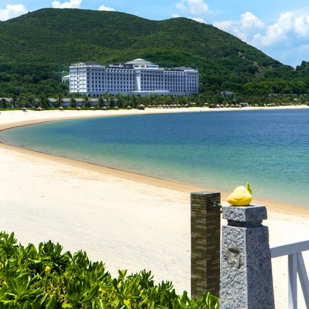 Trải nghiệm Nha Trang Marriott Resort & Spa giữa sắc vàng mùa hè
