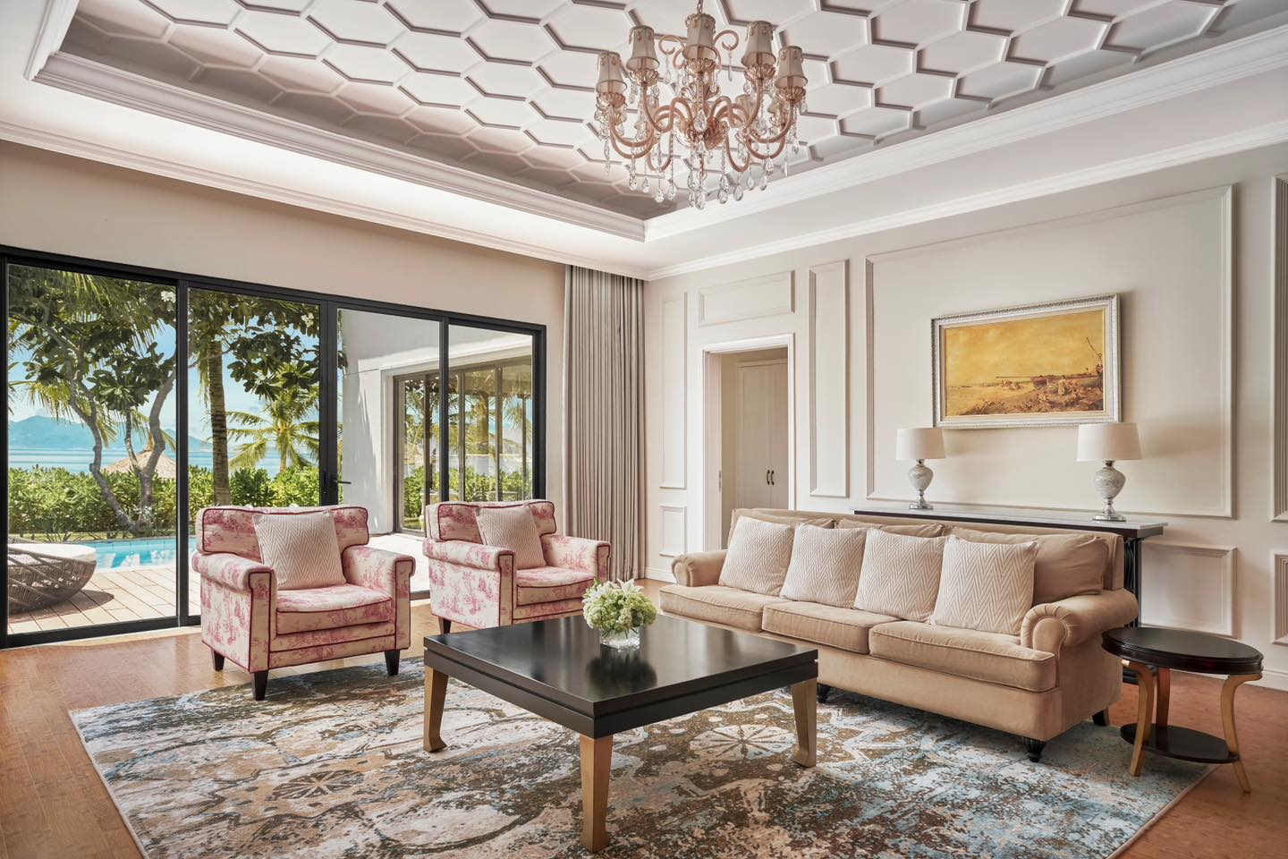 Biệt thự có hồ bơi riêng tư tại Nha Trang Marriott Resort & Spa