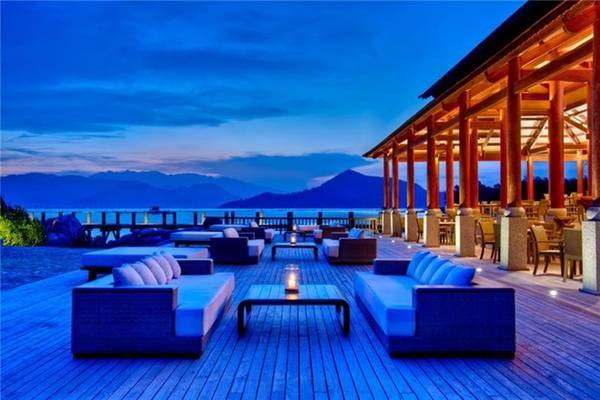 nha-trang-mien-thuy-duong-cat-trang-ivivu-1