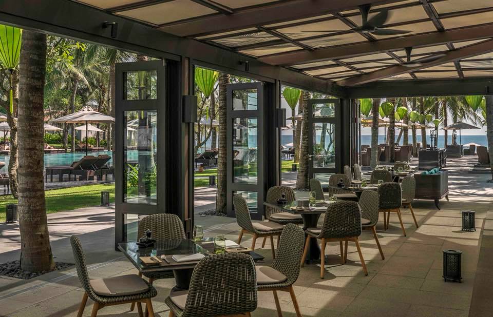 Không gian nhà hàng Lá Sen Four Seasons Nam Hải