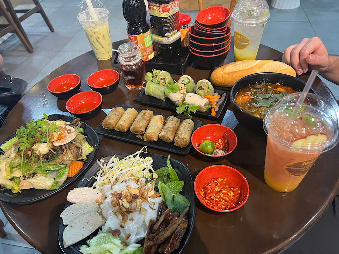 Thực đơn nhà hàng chay Hương Việt