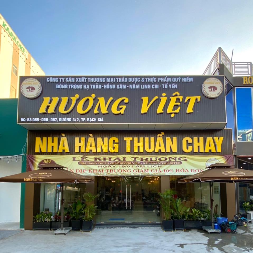 Nhà hàng thuần chay Hương Việt tại Rạch Giá