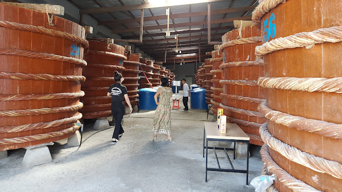 Không gian nhà thùng nước mắm Phú Quốc