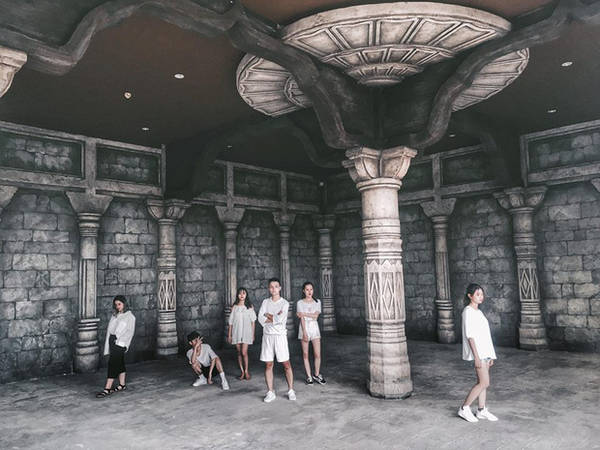 nhin-bo-anh-dang-yeu-quen-sau-cua-nhom-ban-than-nay-ai-dam-bao-di-du-lich-quang-ninh-la-it-cho-de-pose-ivivu-6 nhin-bo-anh-dang-yeu-quen-sau-cua-nhom-ban-than-nay-ai-dam-bao-di-du-lich-quang-ninh-la-it-cho-de-pose-ivivu-6