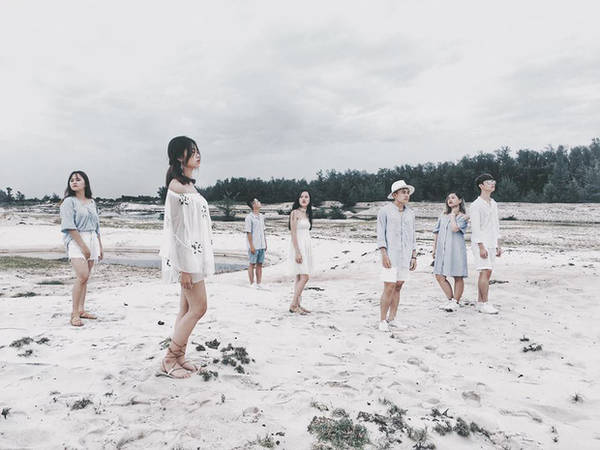 nhin-bo-anh-dang-yeu-quen-sau-cua-nhom-ban-than-nay-ai-dam-bao-di-du-lich-quang-ninh-la-it-cho-de-pose-ivivu-7 nhin-bo-anh-dang-yeu-quen-sau-cua-nhom-ban-than-nay-ai-dam-bao-di-du-lich-quang-ninh-la-it-cho-de-pose-ivivu-7