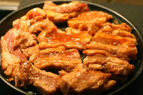 Nầm bò nướng.