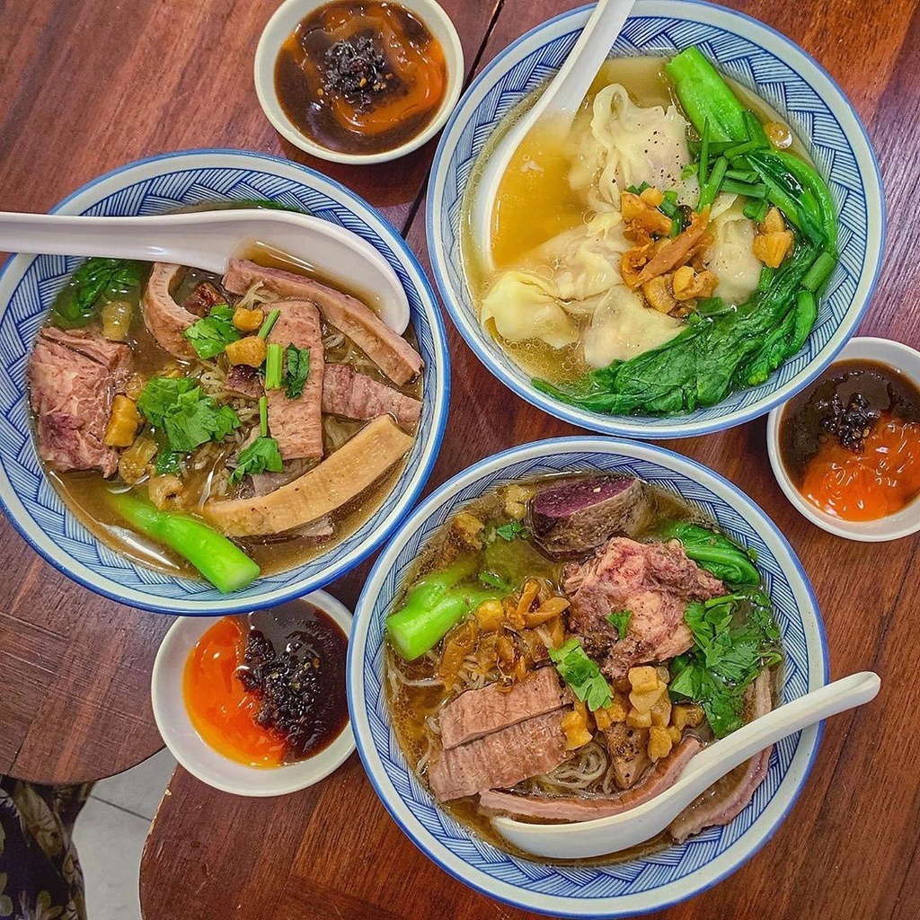nhung-con-duong-an-vat-thu-hut-gioi-tre-o-tphcm-ivivu-10