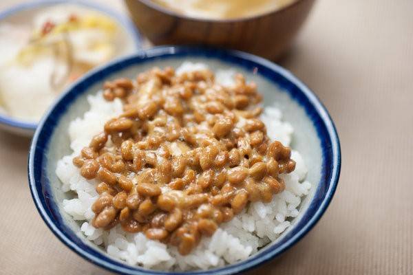 Natto đậu nành lên men đặc sản Nhật Bản