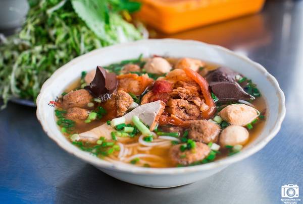 Bún riêu O Lan - đặc sản Bảo Lộc ngon nhất