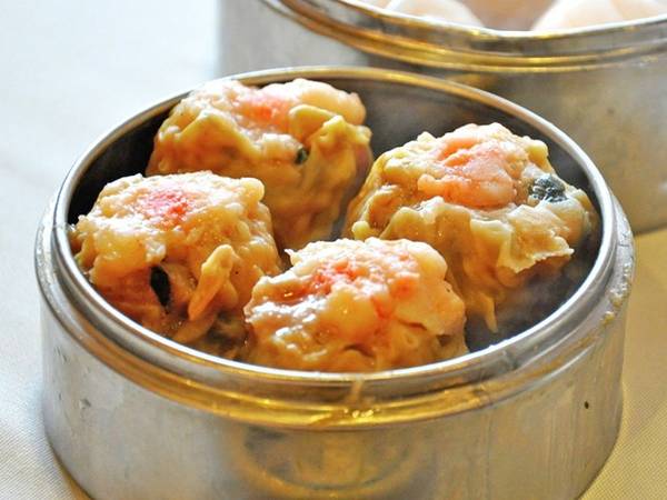 Shumai bánh bao nhân tôm cua hoặc thịt lợn xuất xứ Quảng Đông