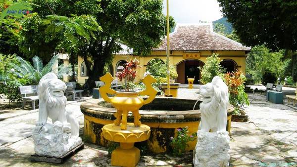An Sơn Miếu Côn Đảo