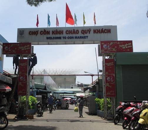 Chợ Cồn khi du lịch Đà Nẵng