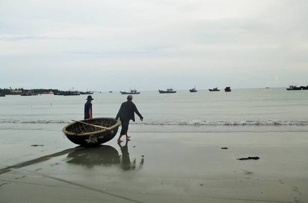 Bãi biển Hoàng Sa khi du lịch Đà Nẵng
