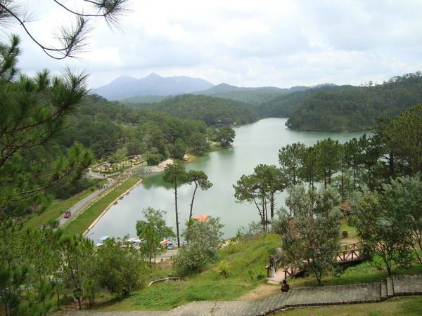 Du lịch Đà Lạt - Vẻ đẹp lãng mạn của thung lũng Tình yêu