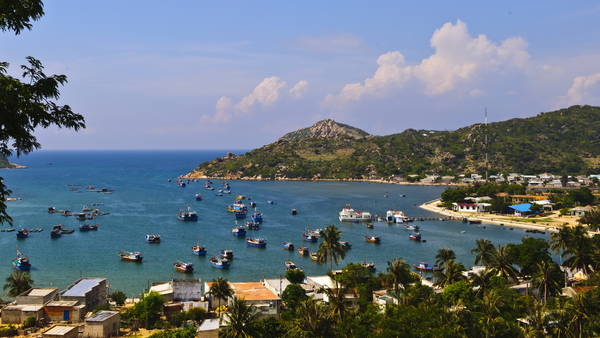 Du lịch Ninh Thuận - Vẻ đẹp ấn tượng của biển Ninh Chữ