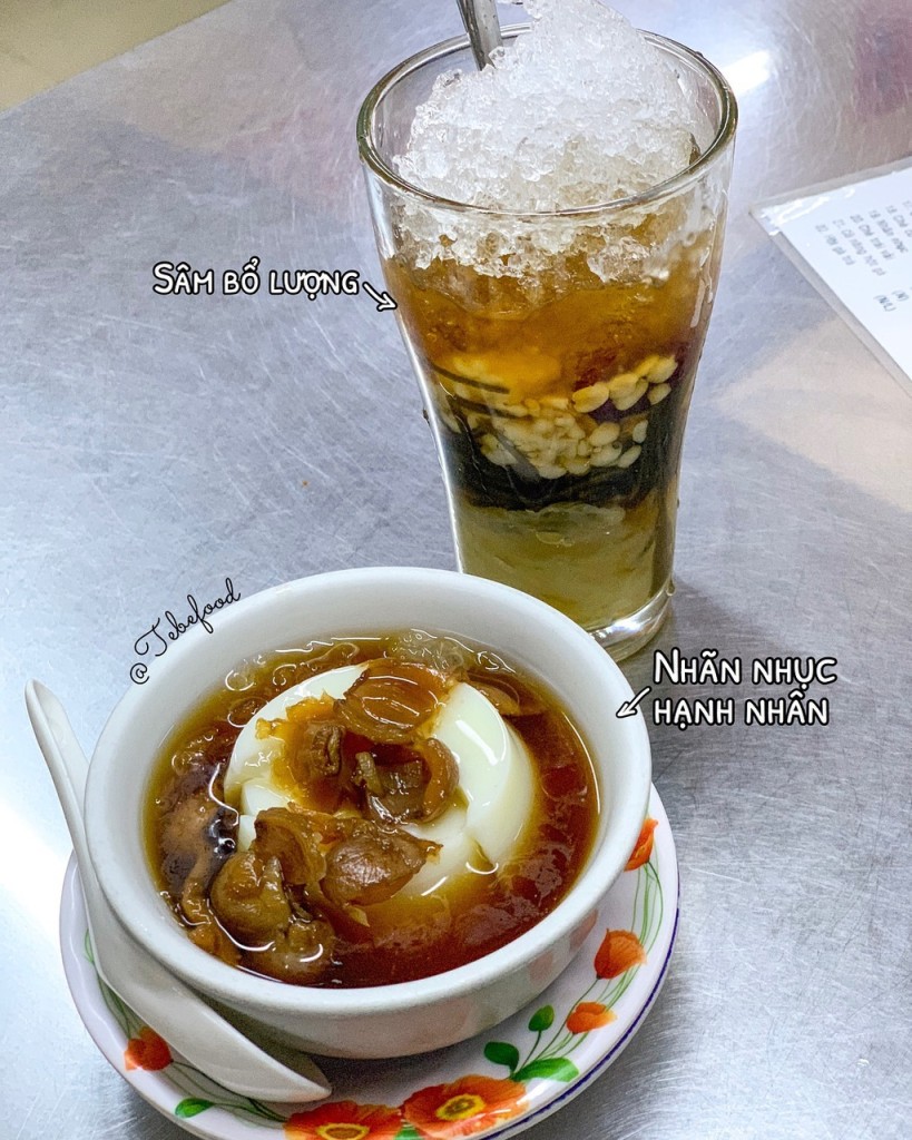 Phá lấu và mì hoành thánh Chinatown Sài Gòn