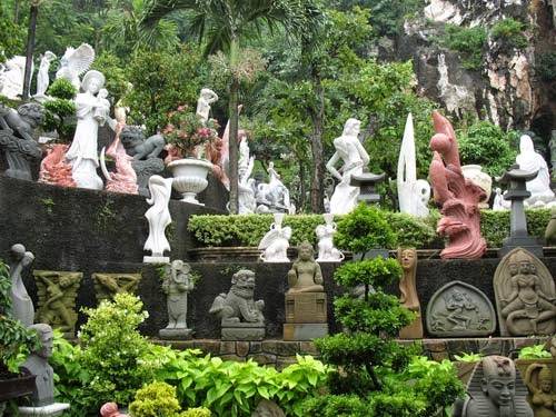 Sản phẩm đá mỹ nghệ tại làng Non Nước Đà Nẵng