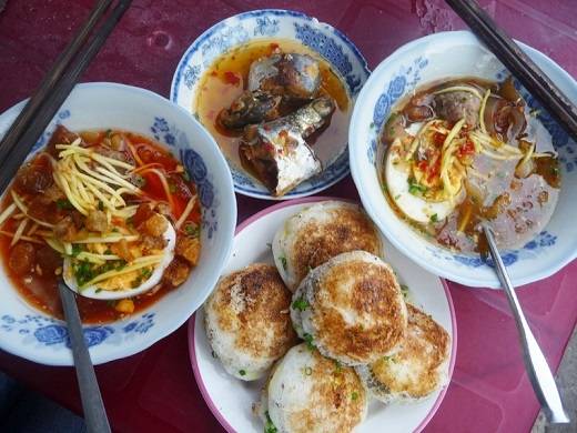 Chồng dĩa bánh căn món ăn chồng dĩa ngon bá cháy