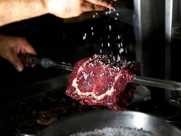 Những món ăn đường phố nên thử khi đến Brazil