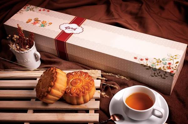 Bánh trung thu nhân mứt trái cây