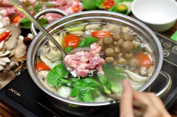 Lẩu nấm Hà Nội