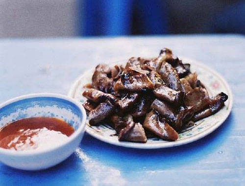 Lòng nướng món nướng Hà Nội phố Gầm Cầu